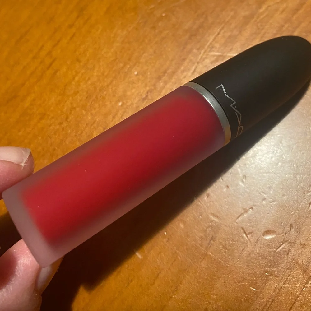 MAC Powder Kiss Liquid Lipcolour MACsmash